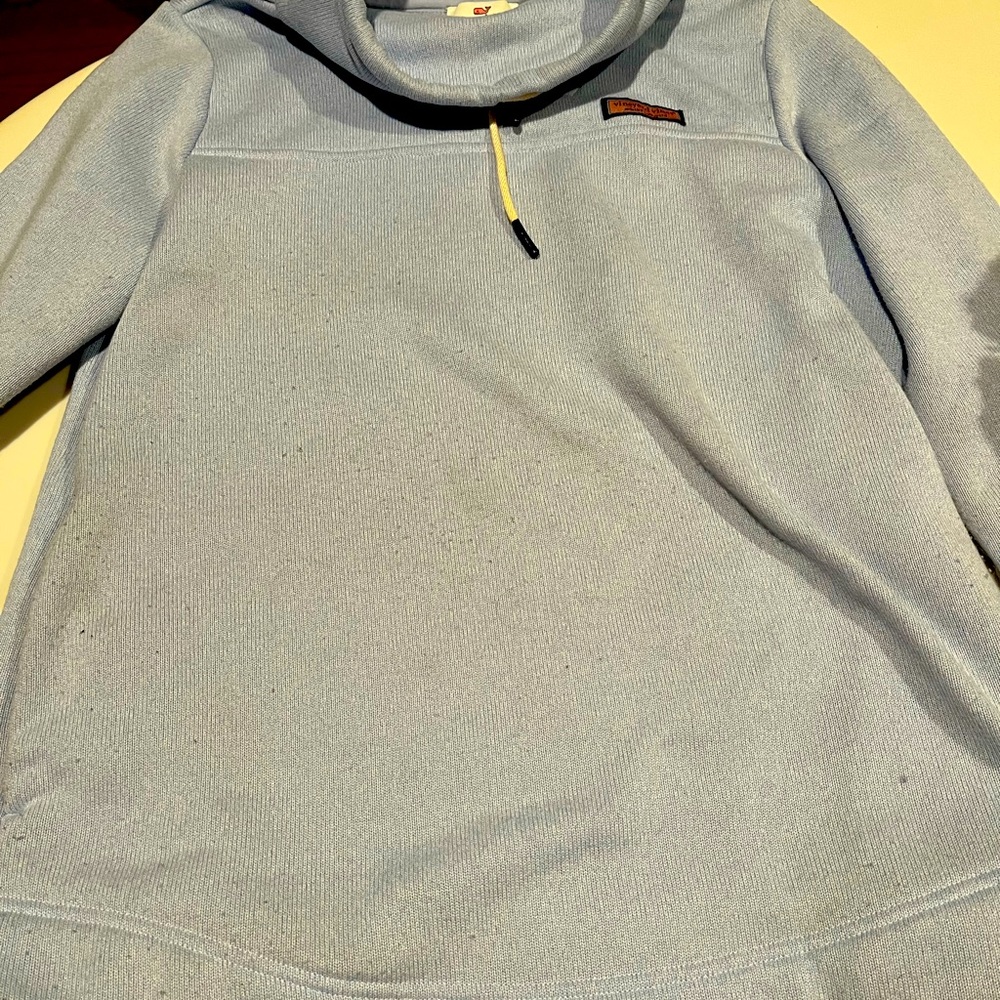 Vineyard vines sweatshirt